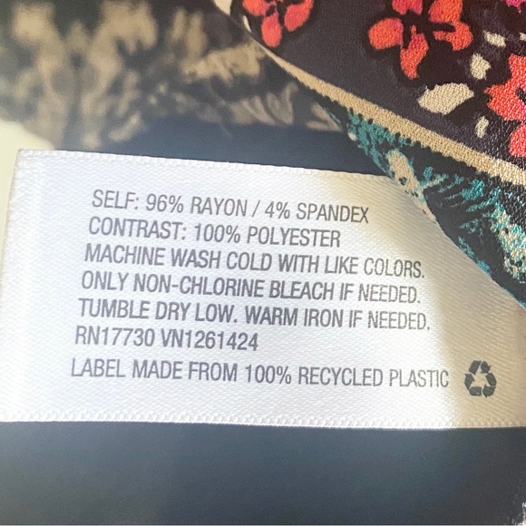 Xhilaration Shirt, Blousy front, Thin Transparent Open Back, Colorful, Large - Picture 7 of 7